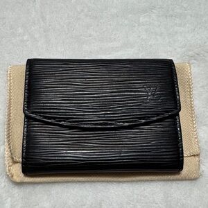 Louis Vuitton Black Epi leather